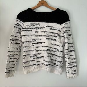 SI-IAE Anthropologie Black & White Wool Blend Sweater Size Medium
